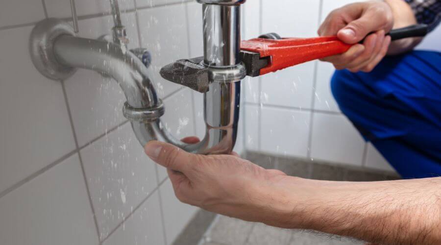 Professional Leak Detection services in Loogootee, IN